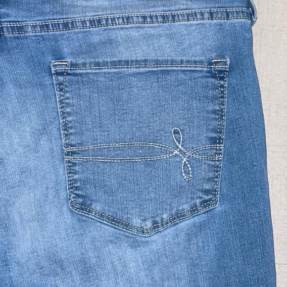 Levi's Denizen - Modern Skinny size 18M - Picture 6 of 8